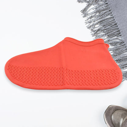 Non-Slip Silicone Waterproof Boot Shoe Cover (Medium Size / 1 Pair / Mix Color)